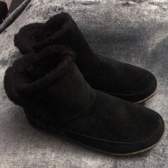 Sorel Nakisha Black Ankle Boot Slipper, Size 7, Like New - Picture 1 of 6